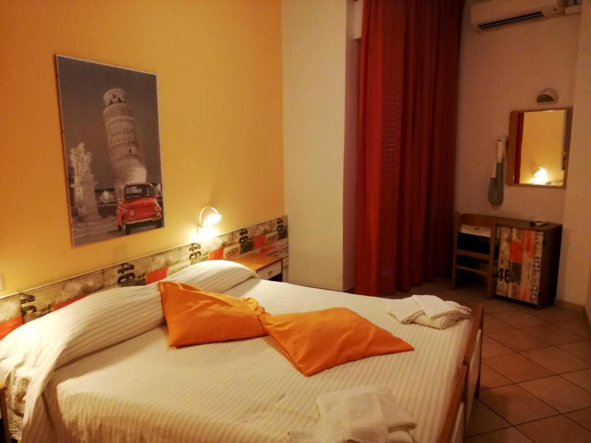 Hotel Galles Rimini Exteriör bild